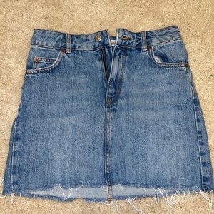 Top shop denim skirt